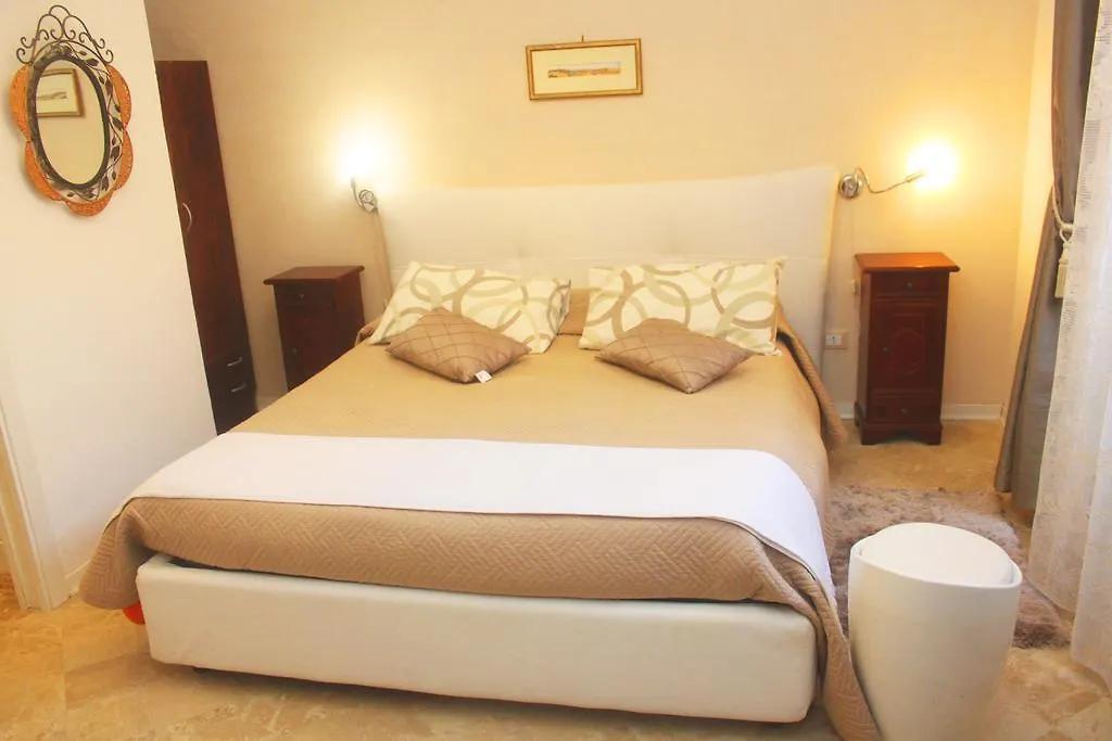 Montevergini B&B Centro Barocco Noto 3*,  Italië