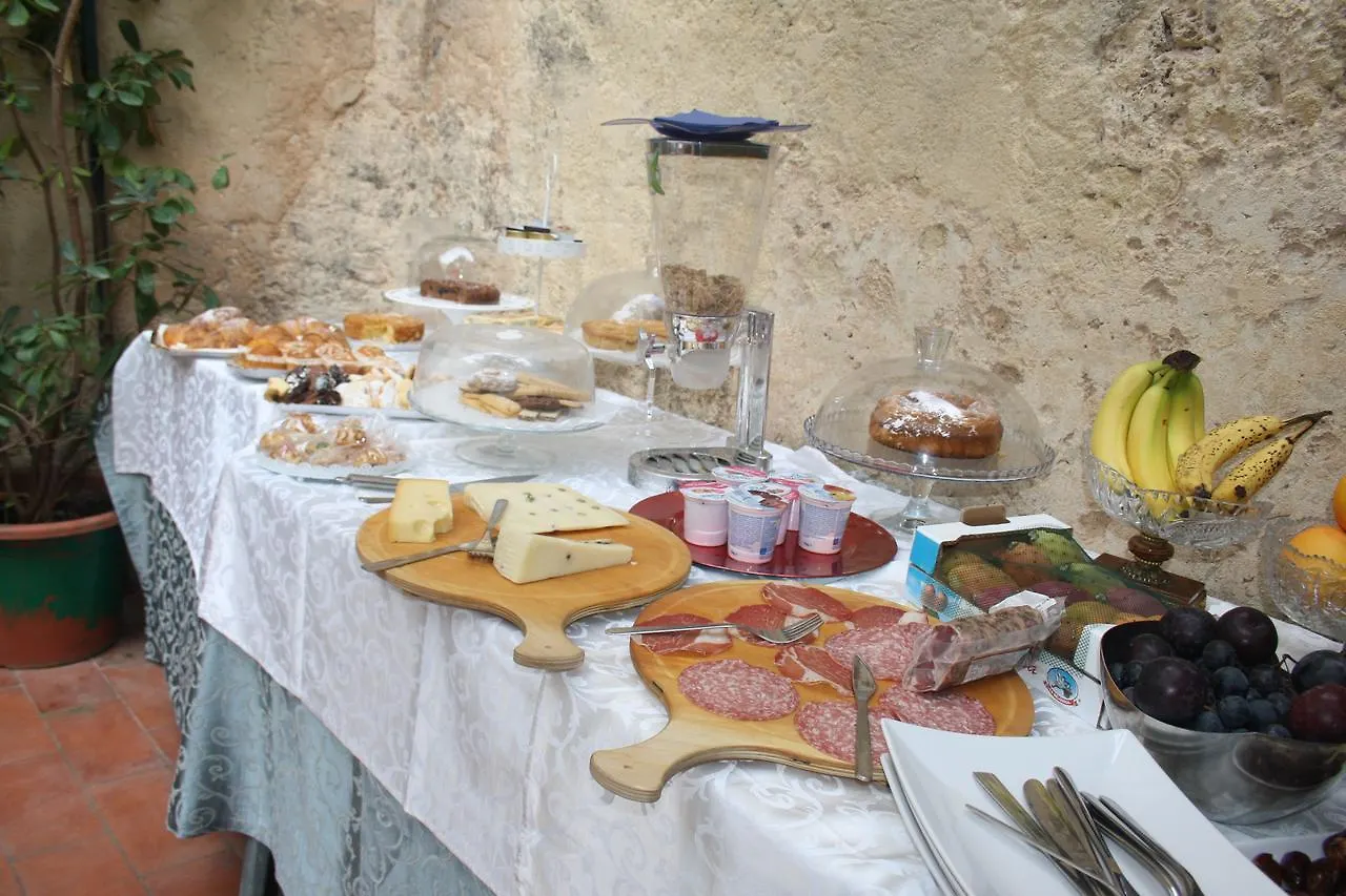 Montevergini B&B Centro Barocco Noto 3*,
